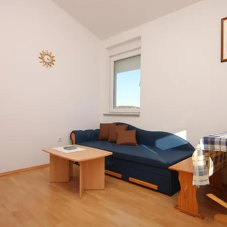Apartamento With A Swimming Pool - 7180 *